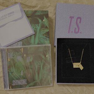 Taylor Swift - The Life of a Showgirl: It's Rapturous Edition Limited Deluxe CD